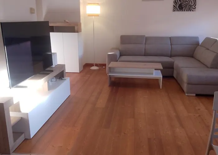 Dolomiti Apartman Domegge di Cadore